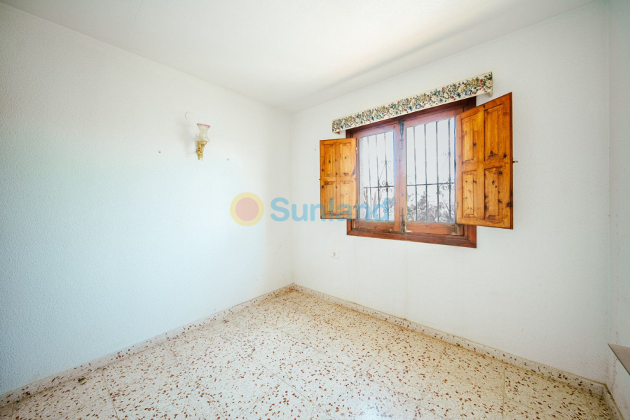 Resale - Villa - Orihuela Costa - Playa Flamenca