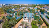 Resale - Villa - Elche/Elx