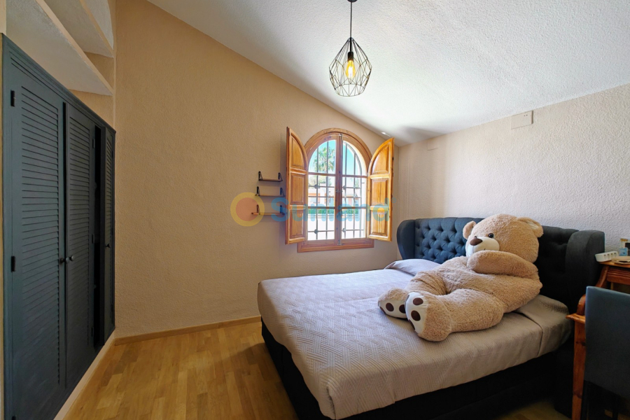 Resale - Villa - Elche - 