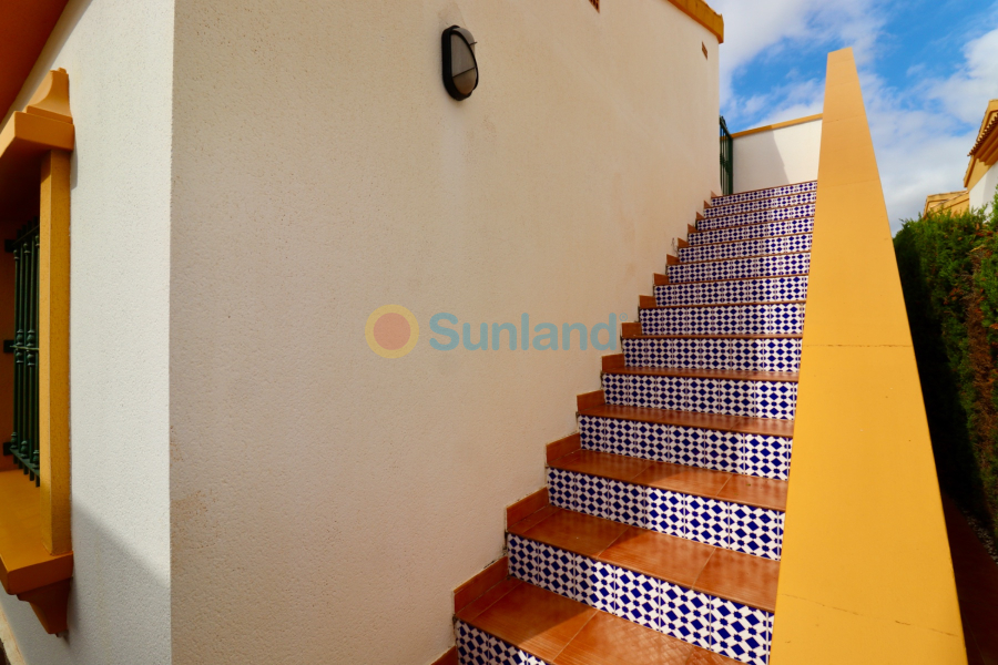 Resale - Villa - Guardamar del Segura - El Raso