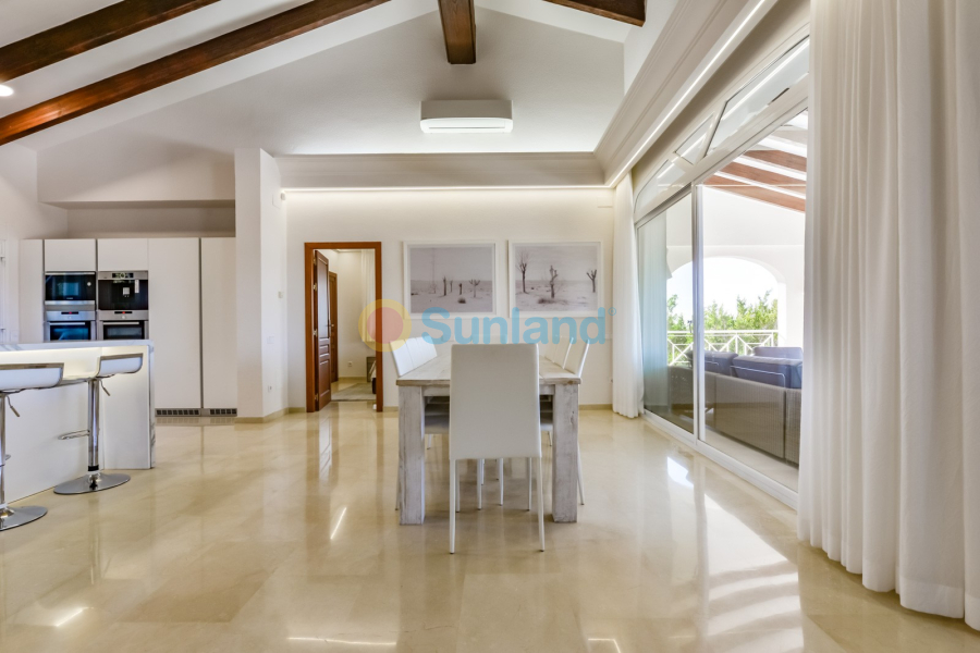 Resale - Villa - Altea - Sierra de Altea