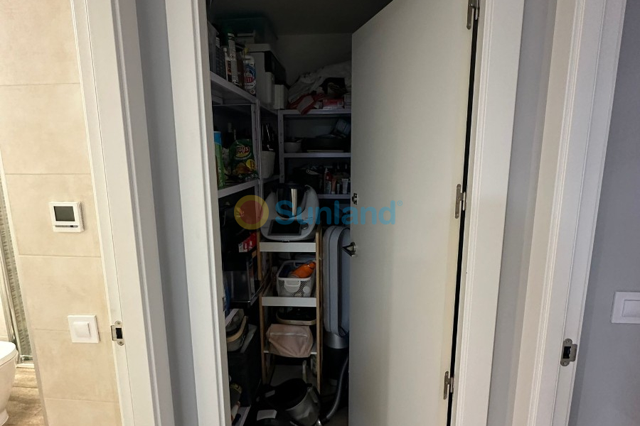 Resale - Apartment - Orihuela Costa - Los Dolses