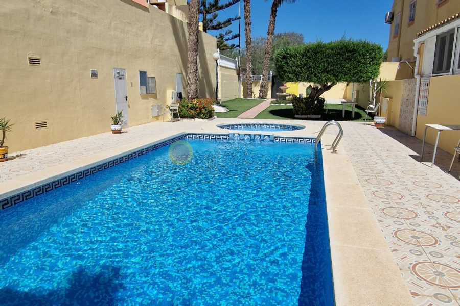 Resale - Townhouse - Orihuela Costa - Villamartin