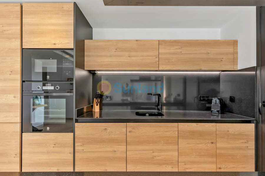 Resale - Apartment - Orihuela Costa - 