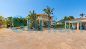 Resale - Villa - Elche/Elx