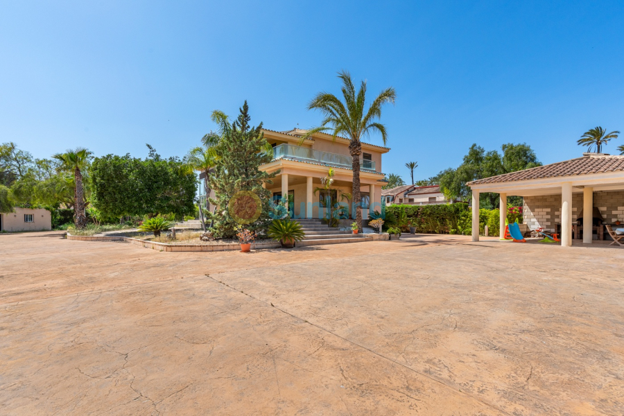 Resale - Villa - Elche/Elx