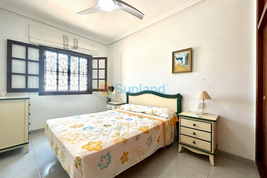 Brukte eiendommer - Villa - Orihuela Costa - La Zenia