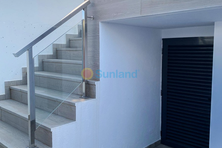 Segunda mano - Chalet - Orihuela Costa - Campoamor