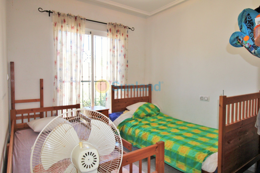 Resale - Townhouse - Villamartin