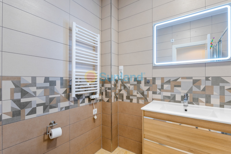 Resale - Quad house - Orihuela Costa - Playa Flamenca