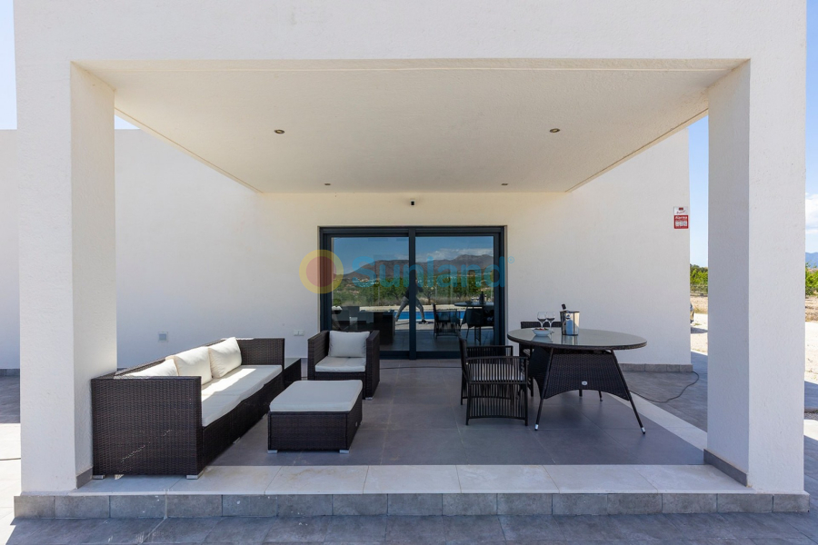 Brukte eiendommer - Detached Villa - Macisvenda