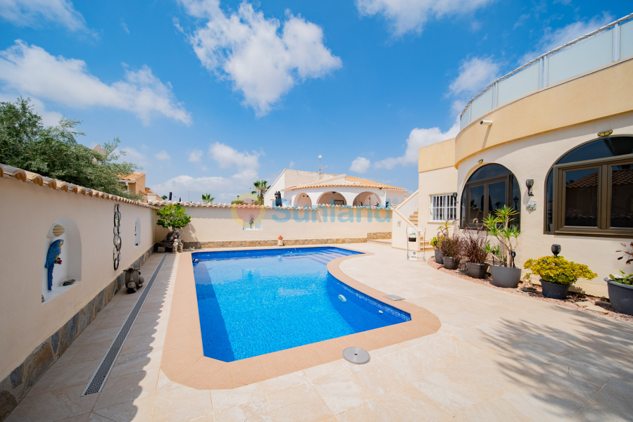 Verkauf - Haus - Orihuela Costa - La Florida