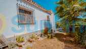 Resale - Villa - Orihuela Costa - Playa Flamenca