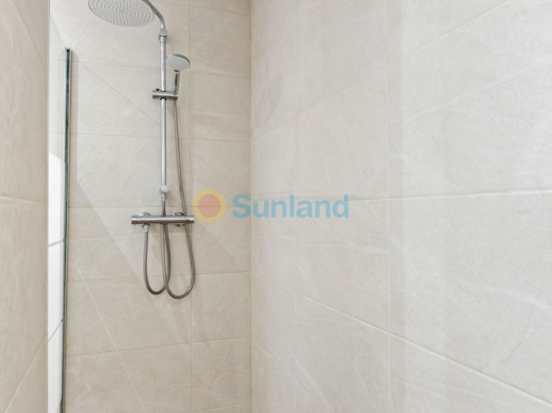 Resale - 3. Semi - Detached Villa - Orihuela Costa