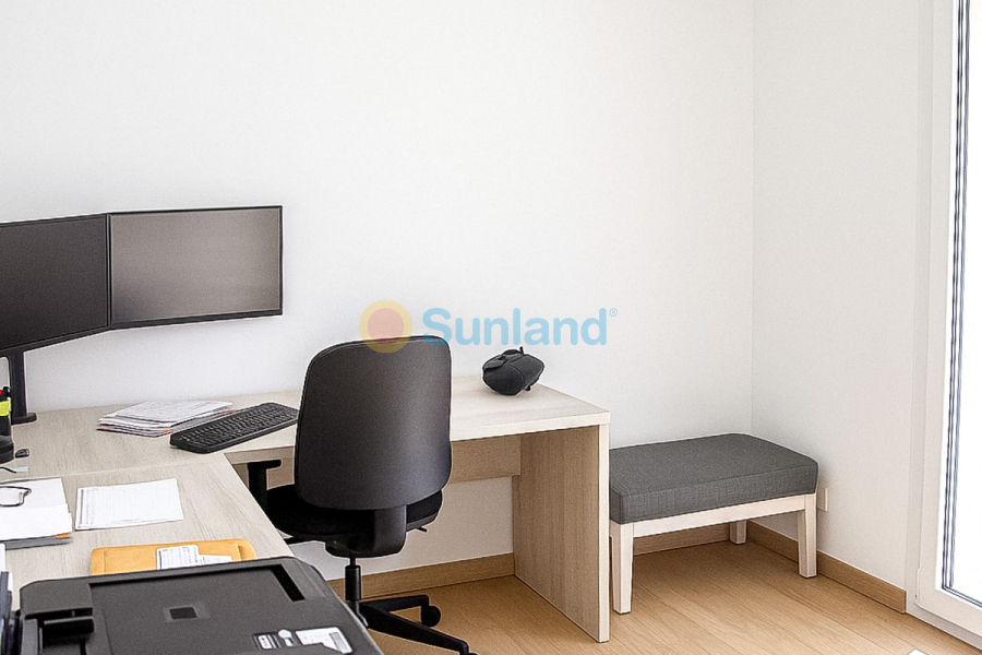 Segunda mano - Chalet - Torrevieja - La Siesta