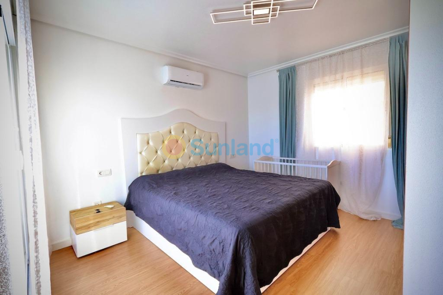 Resale - V - San Miguel De Salinas - Residencial los flamencos