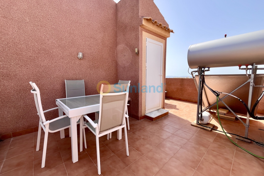 Resale - T - Avileses