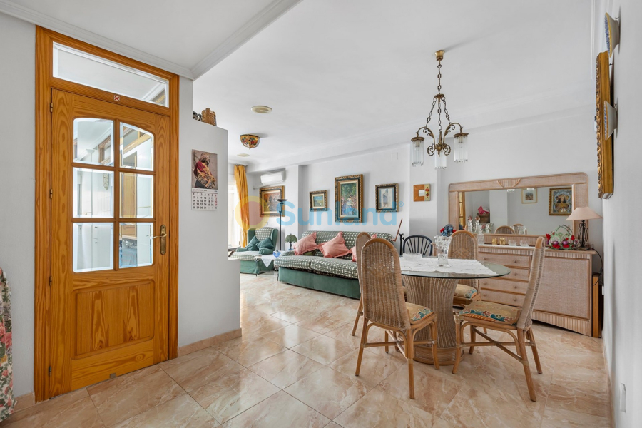 Resale - Apartment - Flat - La Mata - Playa