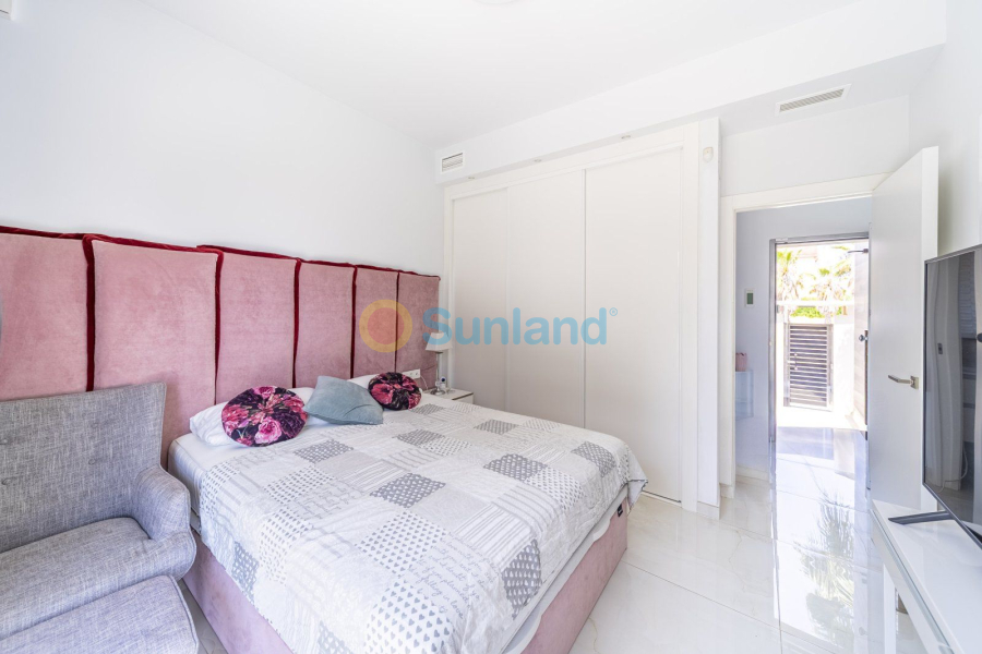 Brukte eiendommer - Villa - Orihuela Costa - Lomas De Cabo Roig