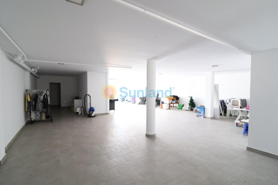 Resale - V - San Miguel De Salinas - Urbanizaciones