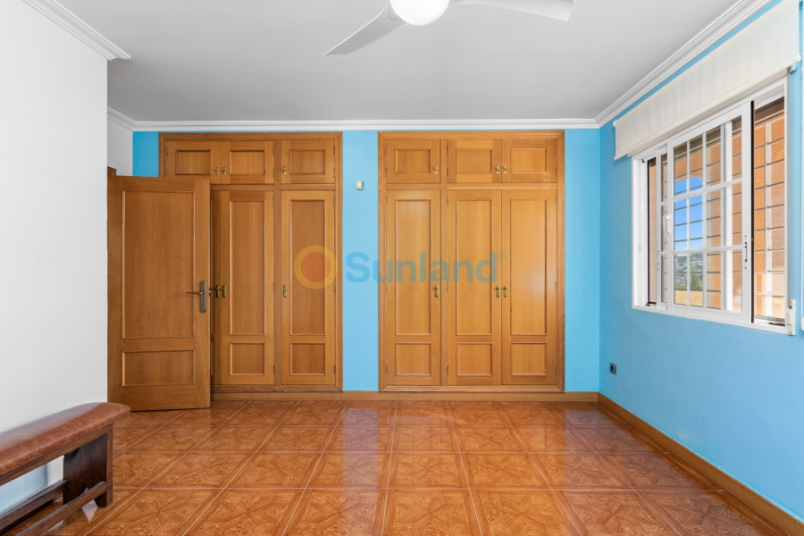 Använda fastigheter - Villa - Los Balcones