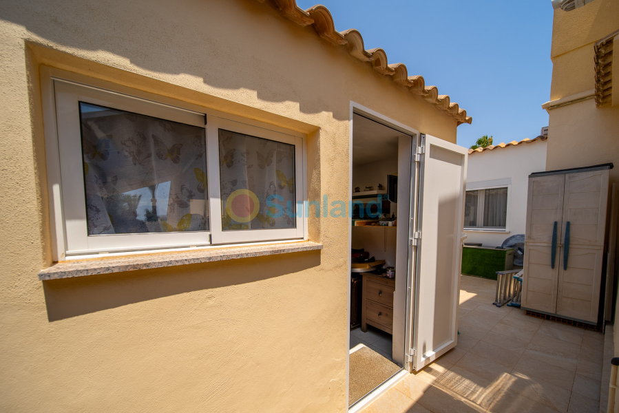 Verkauf - Haus - Orihuela Costa - La Florida