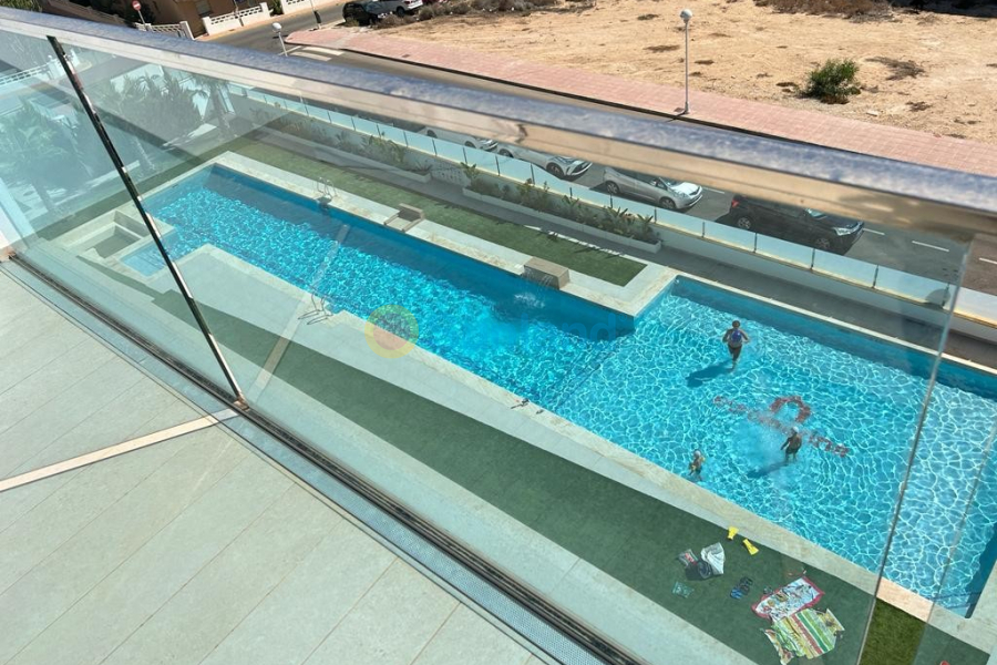 Resale - Apartment - Guardamar del Segura - 