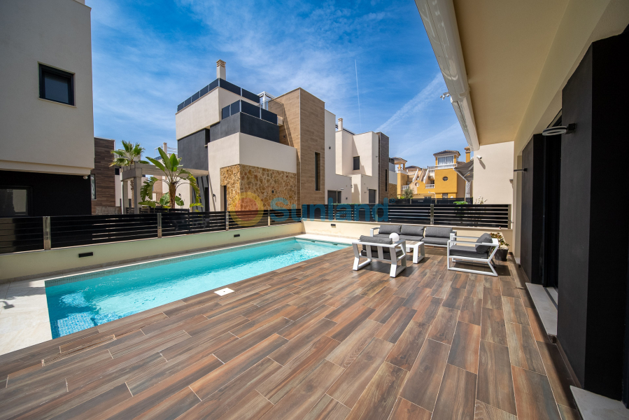 Använda fastigheter - Villa - Orihuela Costa - Lomas De Cabo Roig