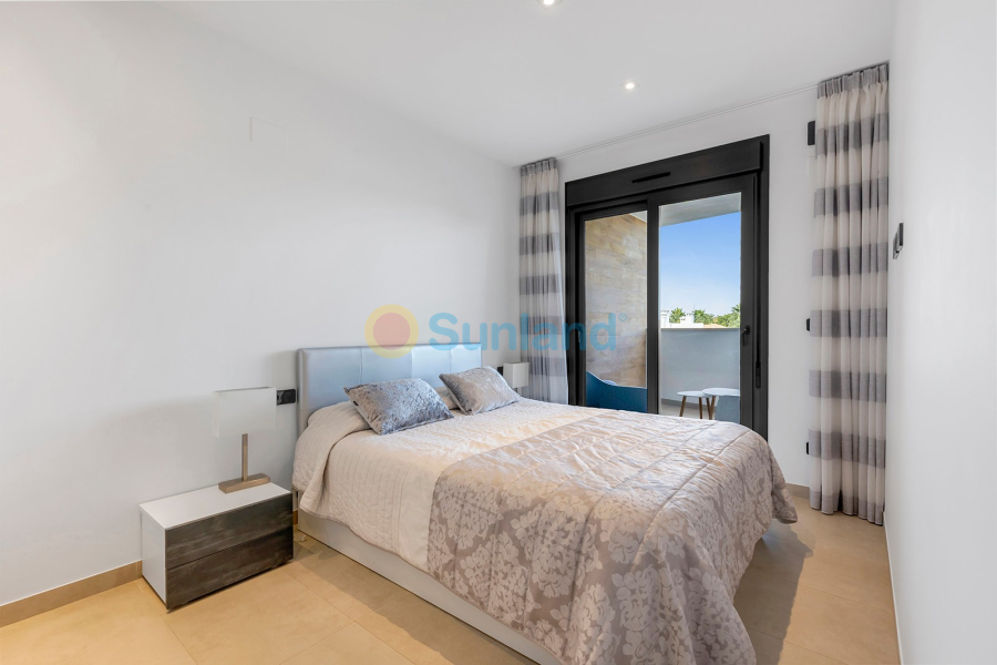 Resale - Apartment - Orihuela Costa - 