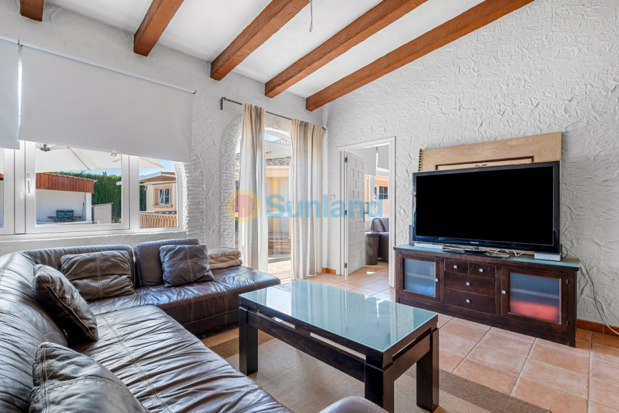 Resale - Country estate - Almoradí - Las Heredades