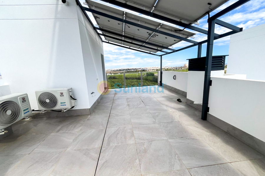 Segunda mano - Chalet - Torrevieja - Los Altos