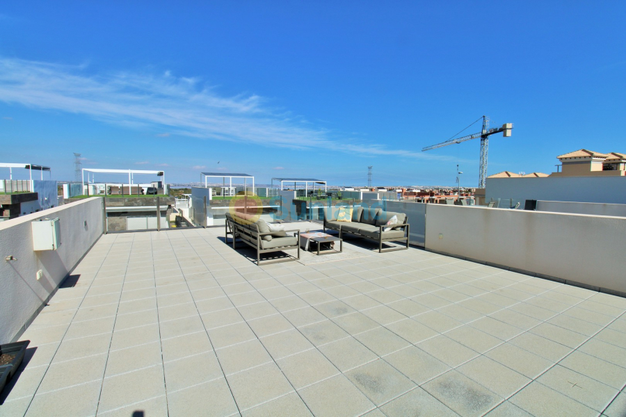 Använda fastigheter - Villa - Villamartin