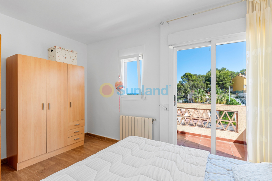 Resale - Villa - Alfas del Pi - Alfas Del Pi