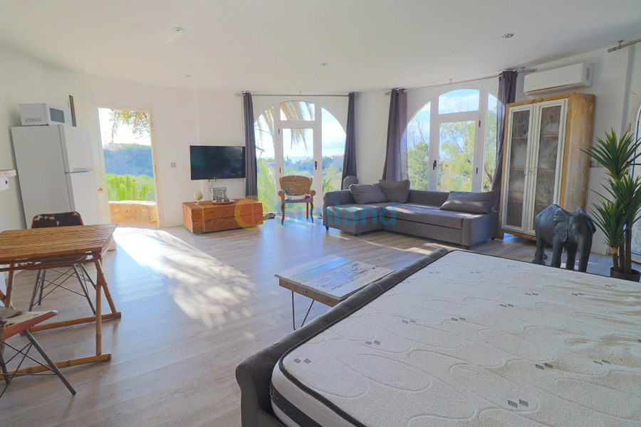 Resale - Villa - El Campello - 