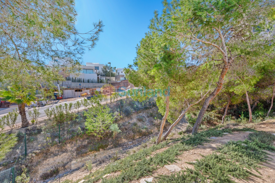 Resale - Villa - Las Colinas Golf Resort - Las Colinas golf