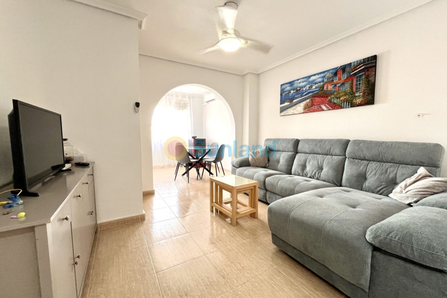 Resale - T - Avileses