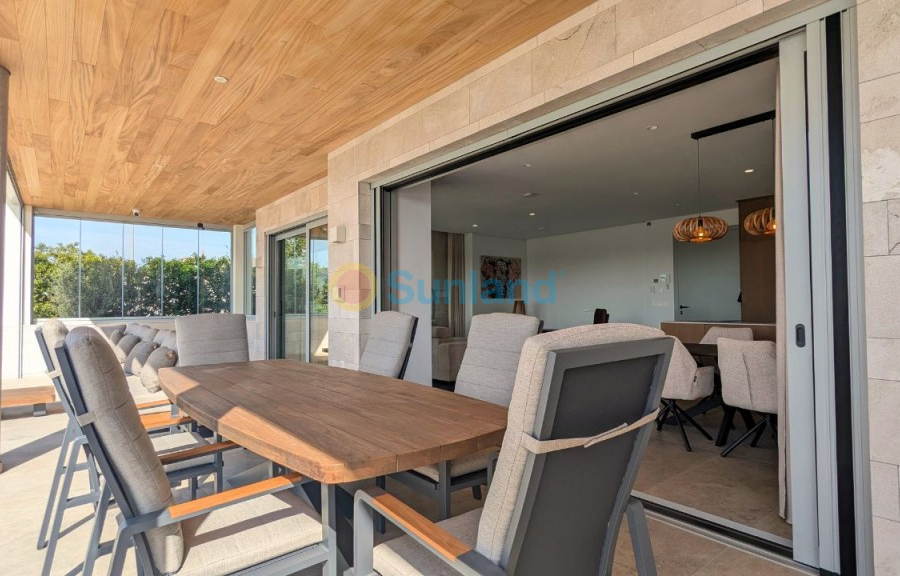 Resale - Detached Villa - Benijofar