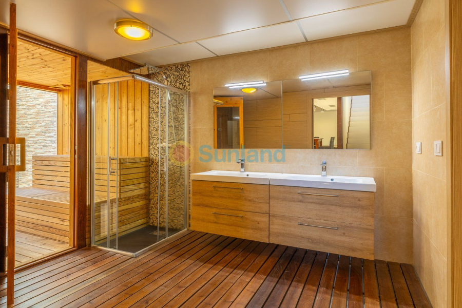 Segunda mano - Chalet - Orihuela Costa - La Zenia