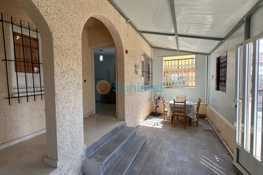 Använda fastigheter - Villa - San Fulgencio