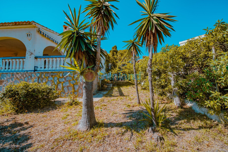 Resale - Villa - Orihuela Costa - Playa Flamenca