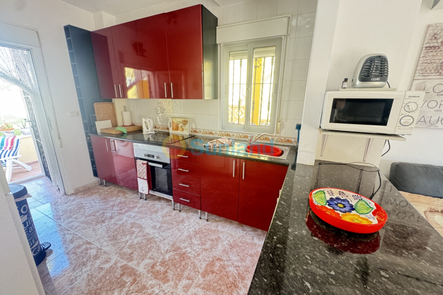 Använda fastigheter - Villa - Villamartin - Lomas del Golf