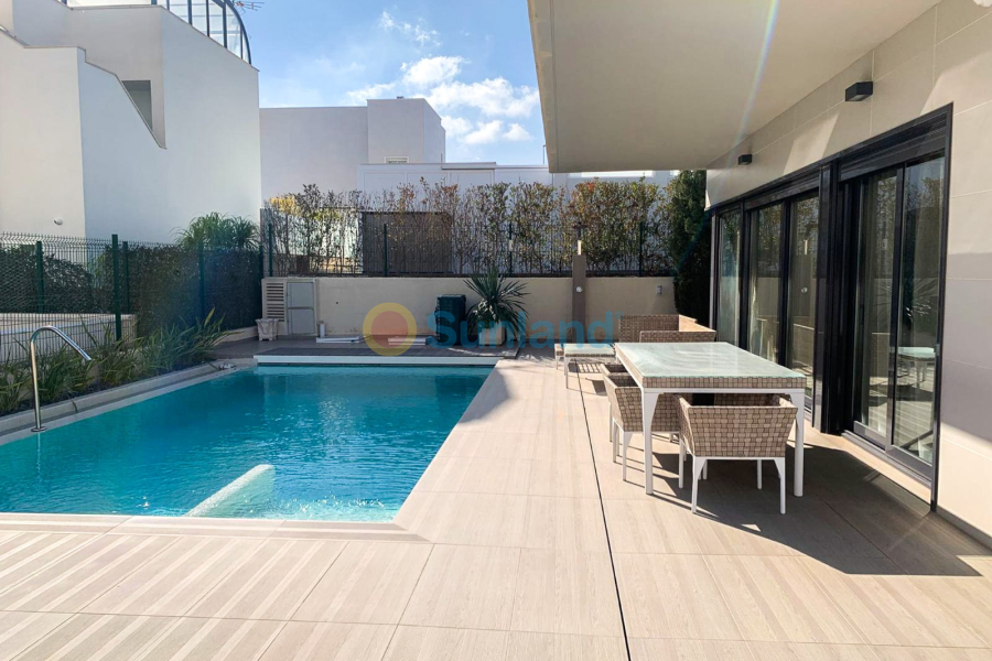 Segunda mano - Chalet - Orihuela Costa - Campoamor