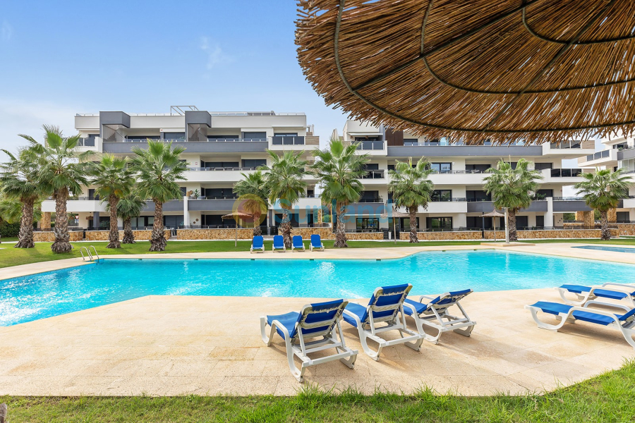 Resale - Apartment - Orihuela Costa - Orihuela