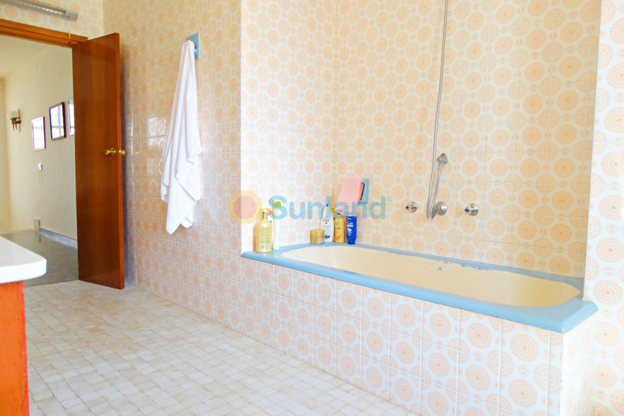 Вторичка - V - Cabo Roig