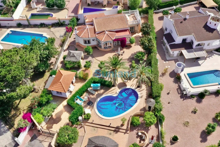 Använda fastigheter - Villa - Ciudad Quesada - Quesada Center