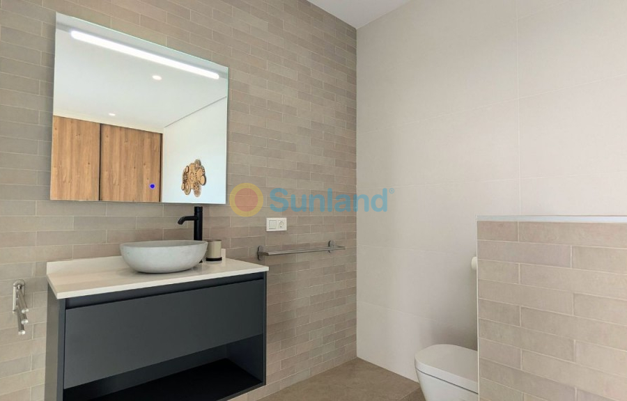 Resale - Detached Villa - Benijofar