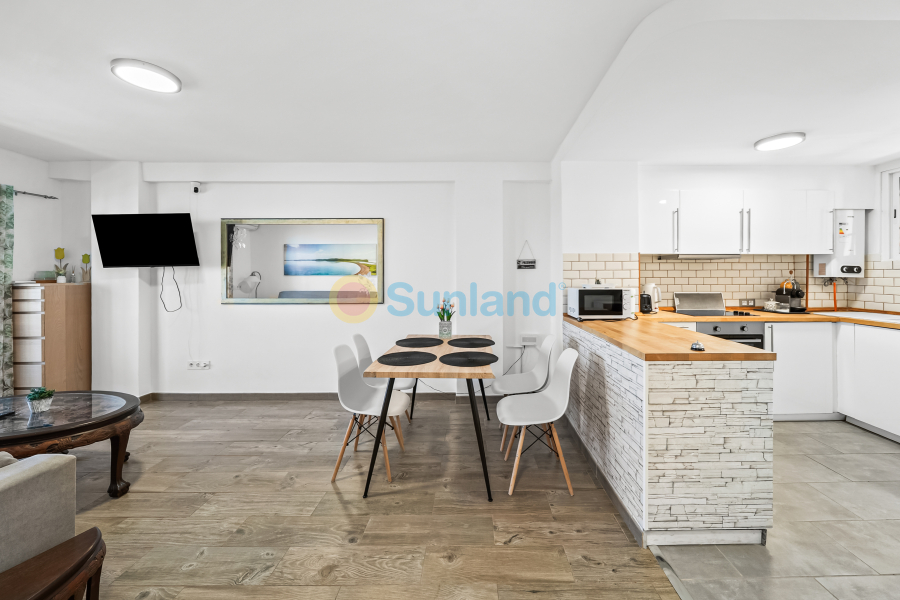 Resale - Apartamento - Torrevieja - Cabo Cervera