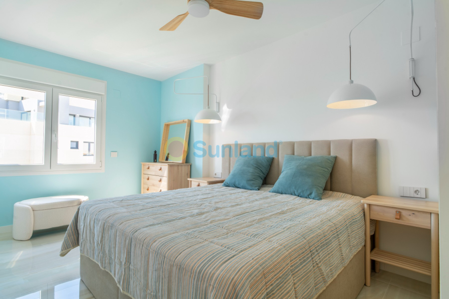 Resale - Apartment - Torrevieja - Punta Prima