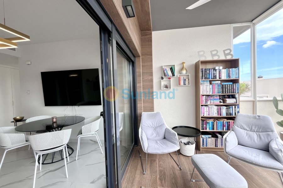 Resale - A - San Miguel De Salinas