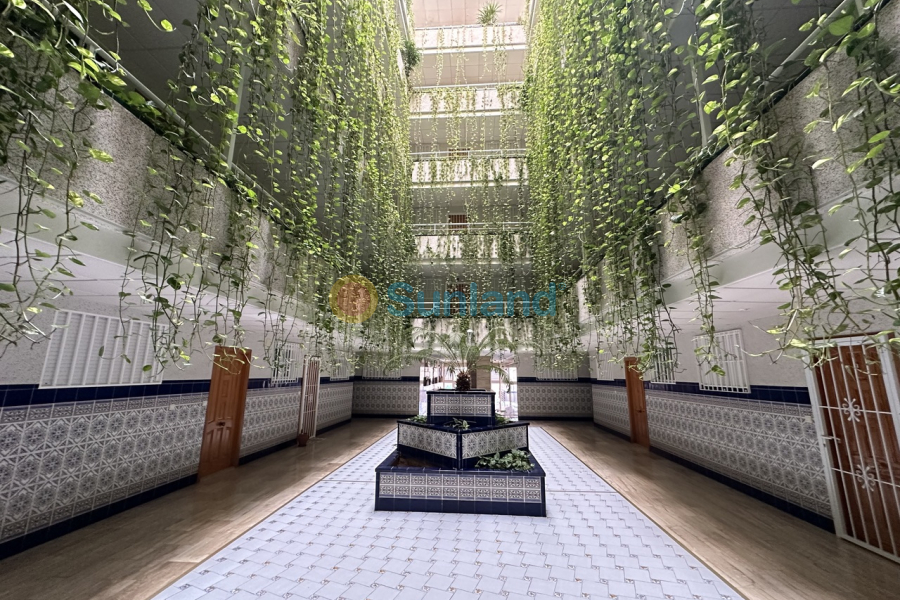 Resale - A - Torrevieja